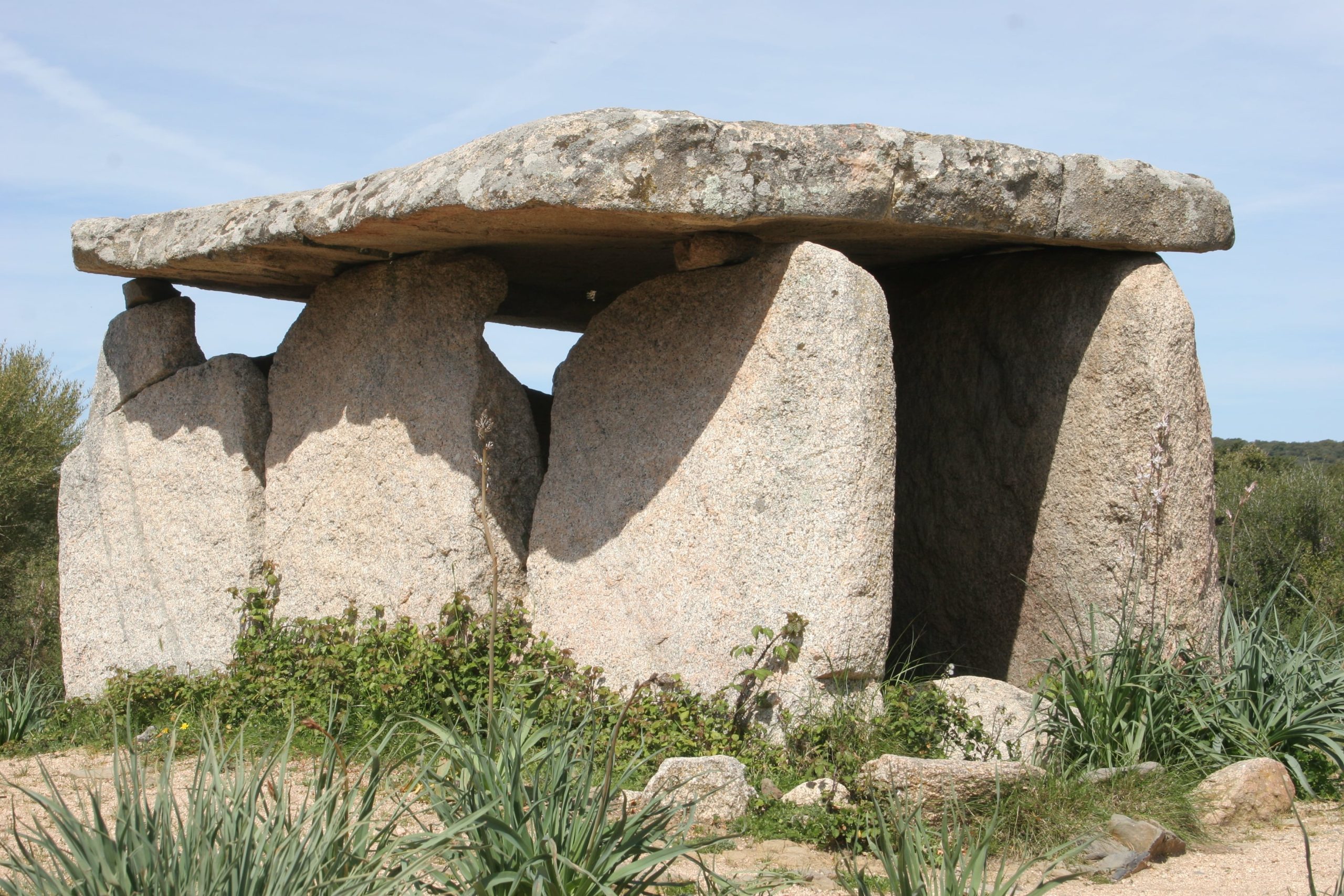 Le dolmen de Fontanaccia : entre mysticisme et légende