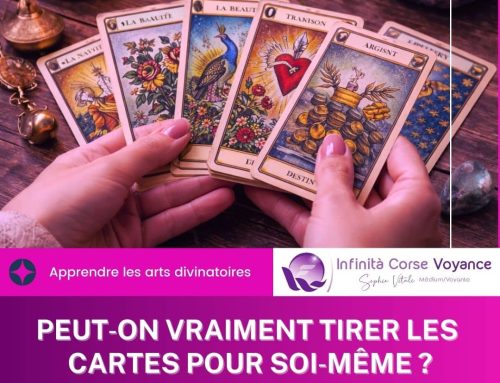 Peut‑on vraiment tirer les cartes pour soi‑même ? Avantages, pièges et méthodes pour un tirage juste